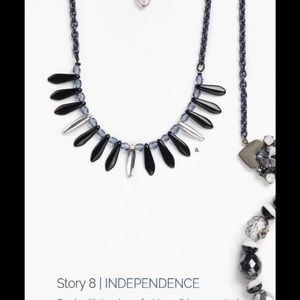 Sabika Independence feather necklace